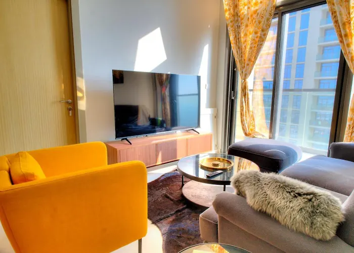 Business Bay Retreat
